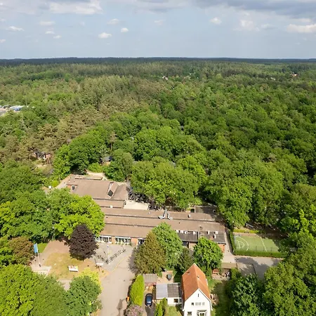 In Near Veluwe Forest בית נופש *